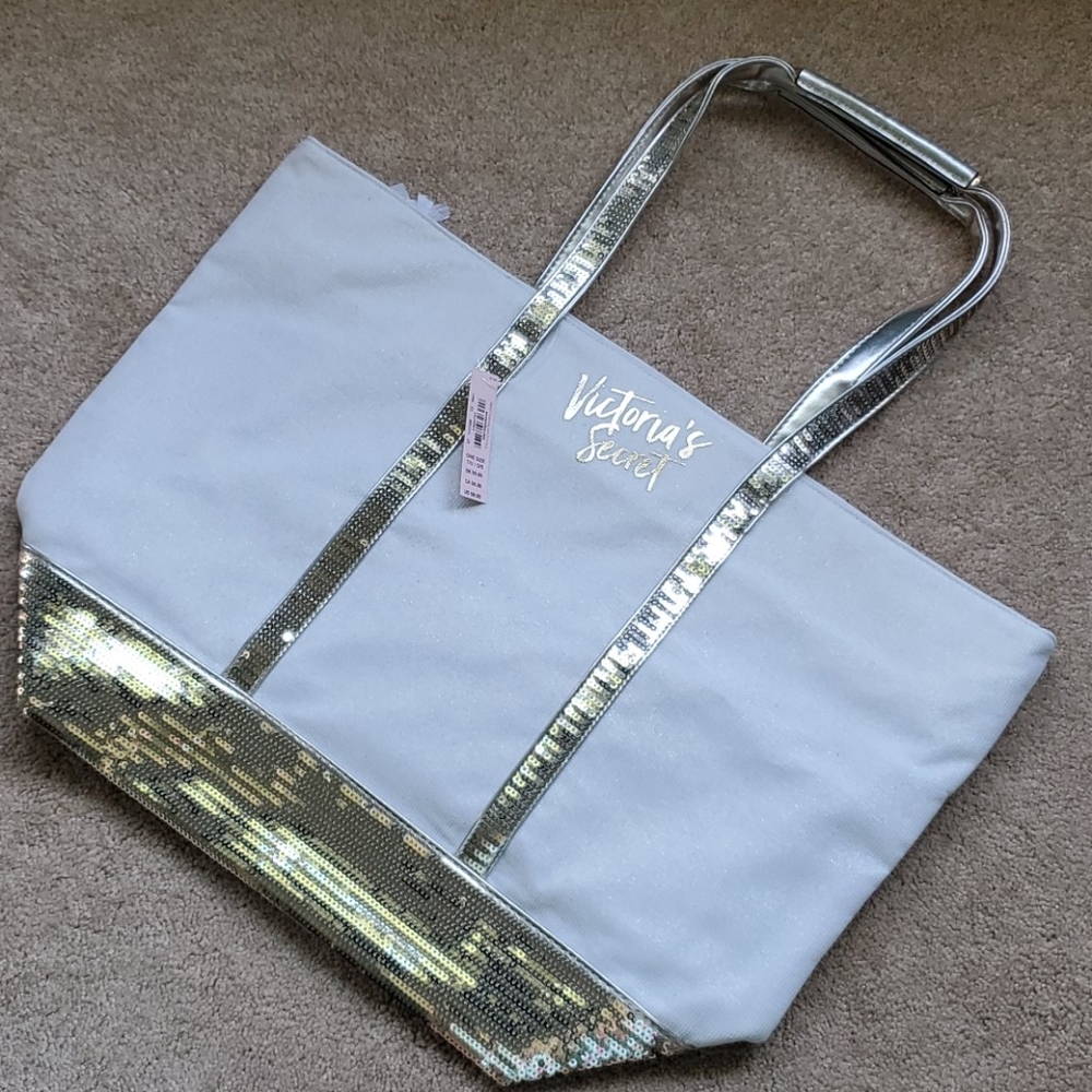 SOLD Victoria's Secret sequin tote bag - Picture 1 of 5